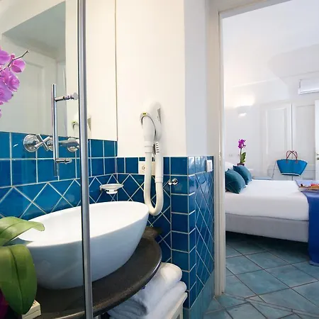 Nocleg ze śniadaniem Residenza Pansa 4*